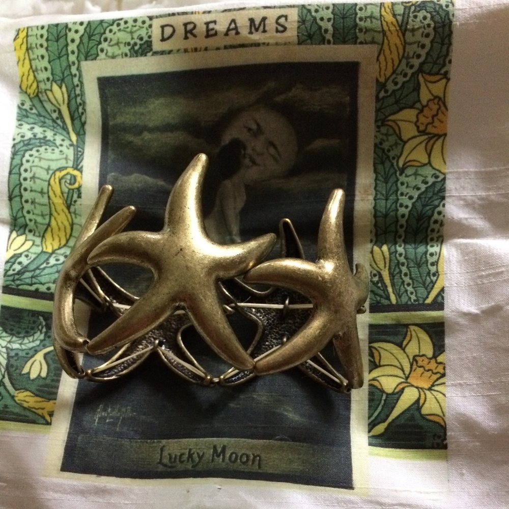 Starfish BOHO stretchy Bracelet